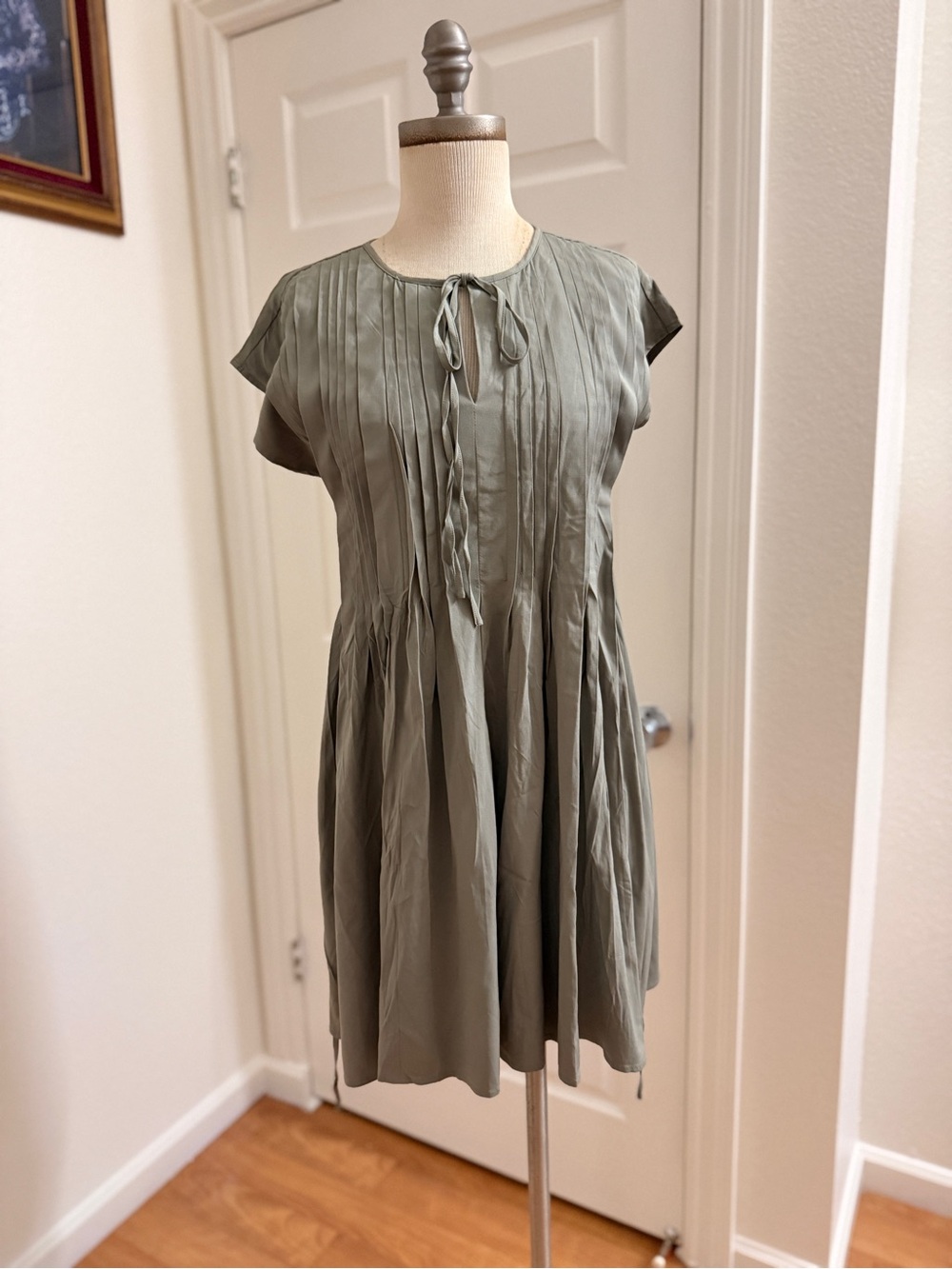 Forever 21 Light Sage Pleated Tie-Front Blouse